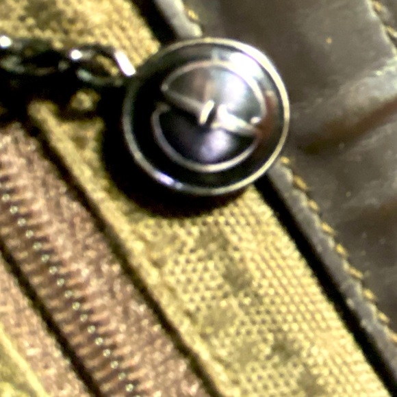 SOLD! GUCCI GUCCISSIMA SHOULDER BAG - Picture 9 of 11